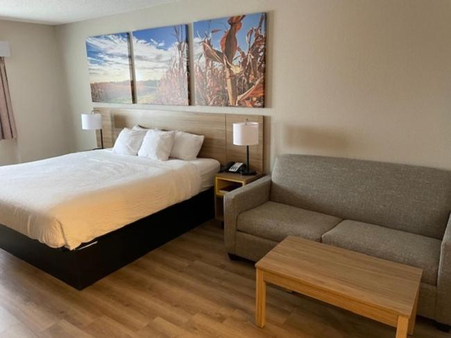 Days Inn By Wyndham Ames Eksteriør bilde