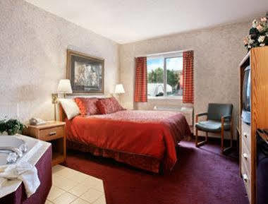 Days Inn By Wyndham Ames Eksteriør bilde